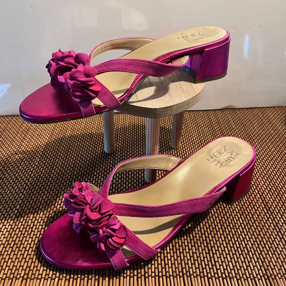 Naturalizer Jupiter Heel Womens 8.5M Magenta Chunky Heel Floral Sandal Open Toe